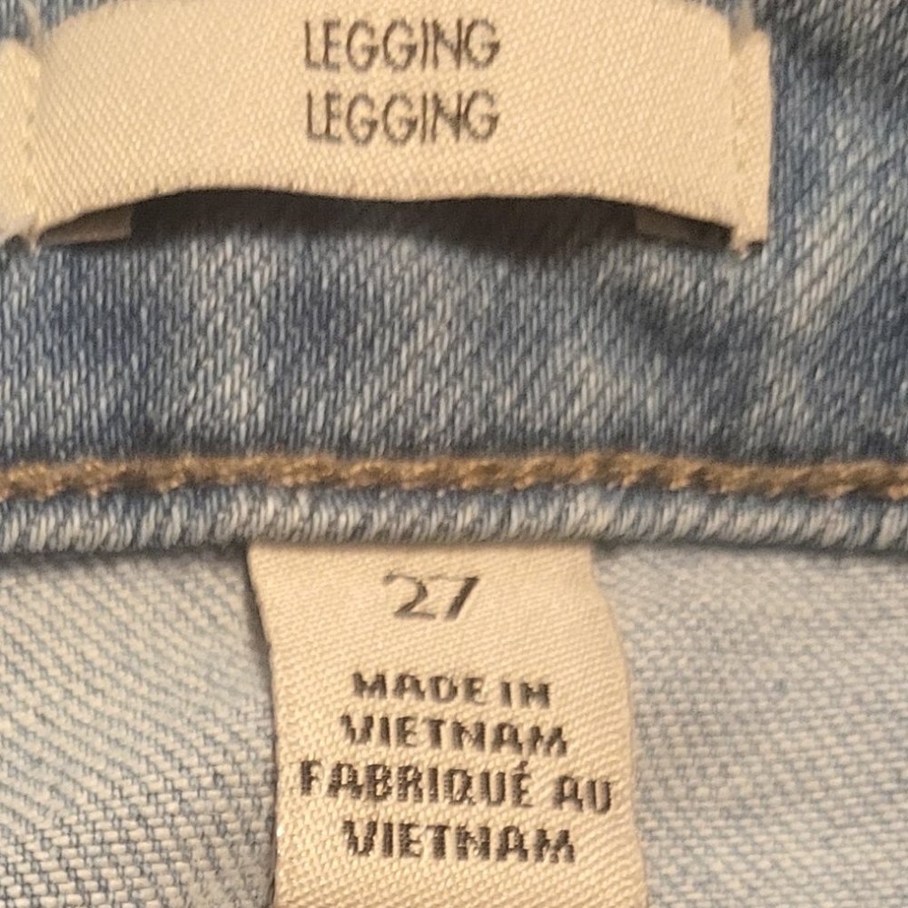 Jeans - Picture 3 of 4